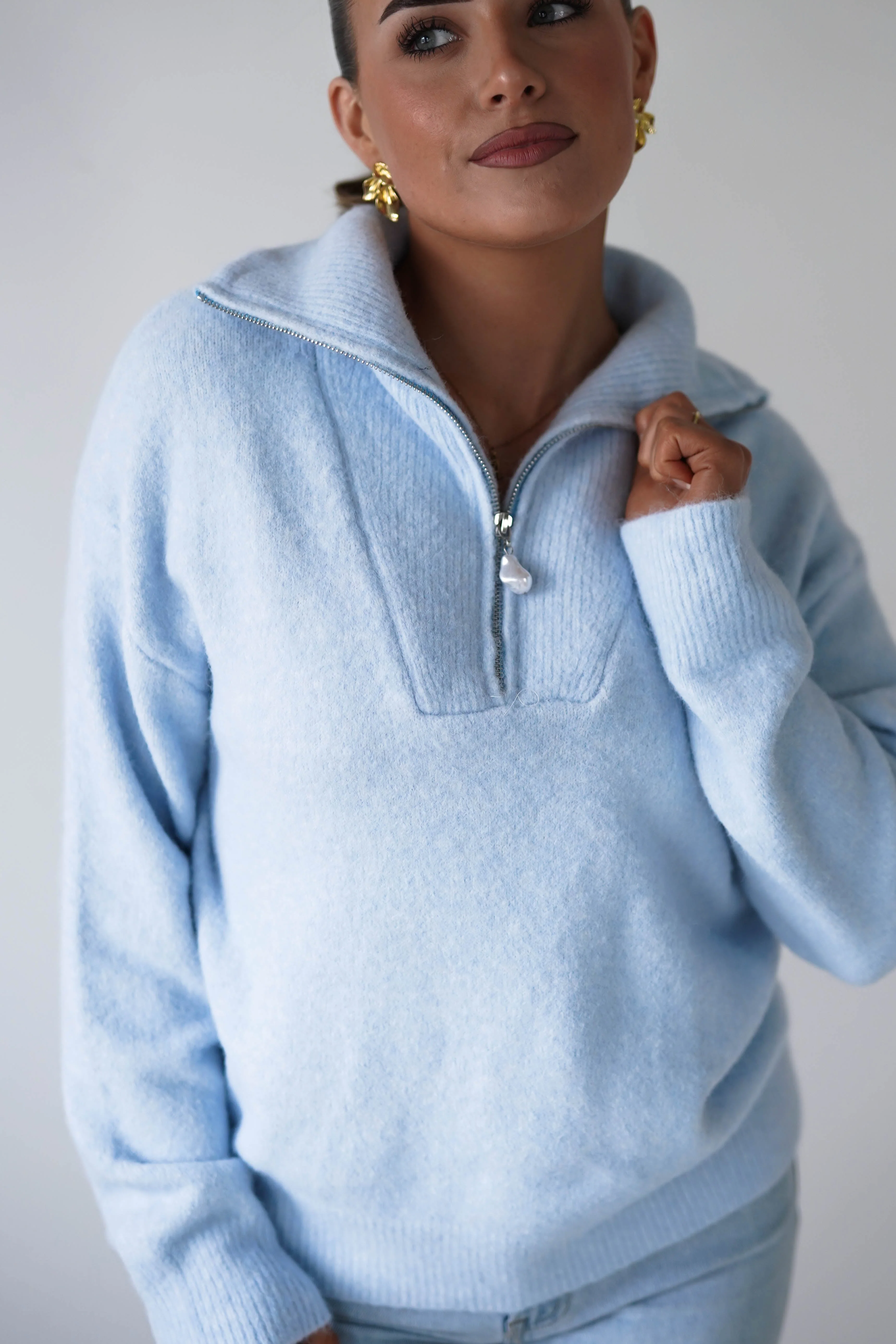Chaney Half Pink Zip Jumper | Blue - Image 2