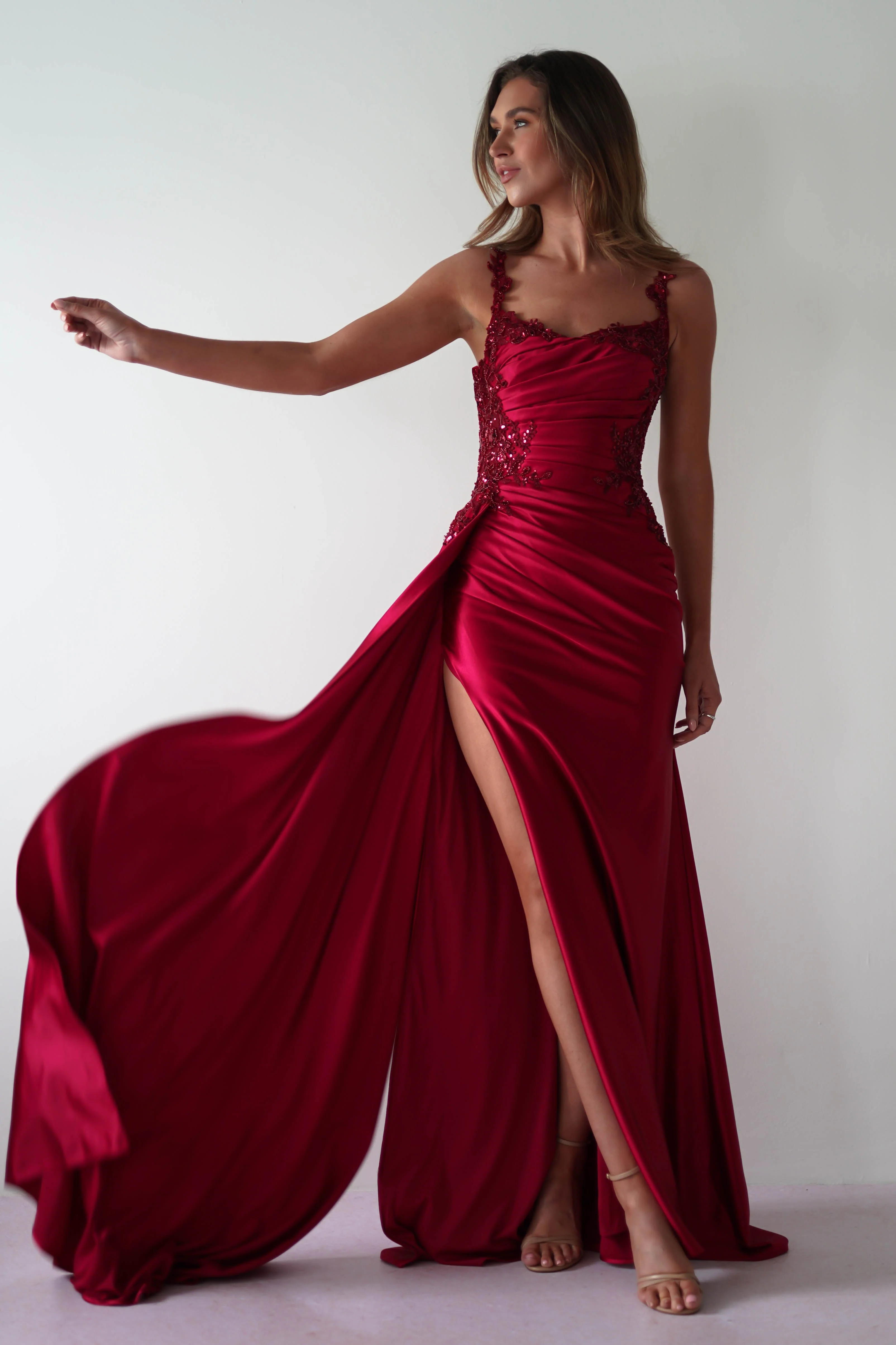 Cindy Pleated Bodice Gown | Burgundy - Image 2