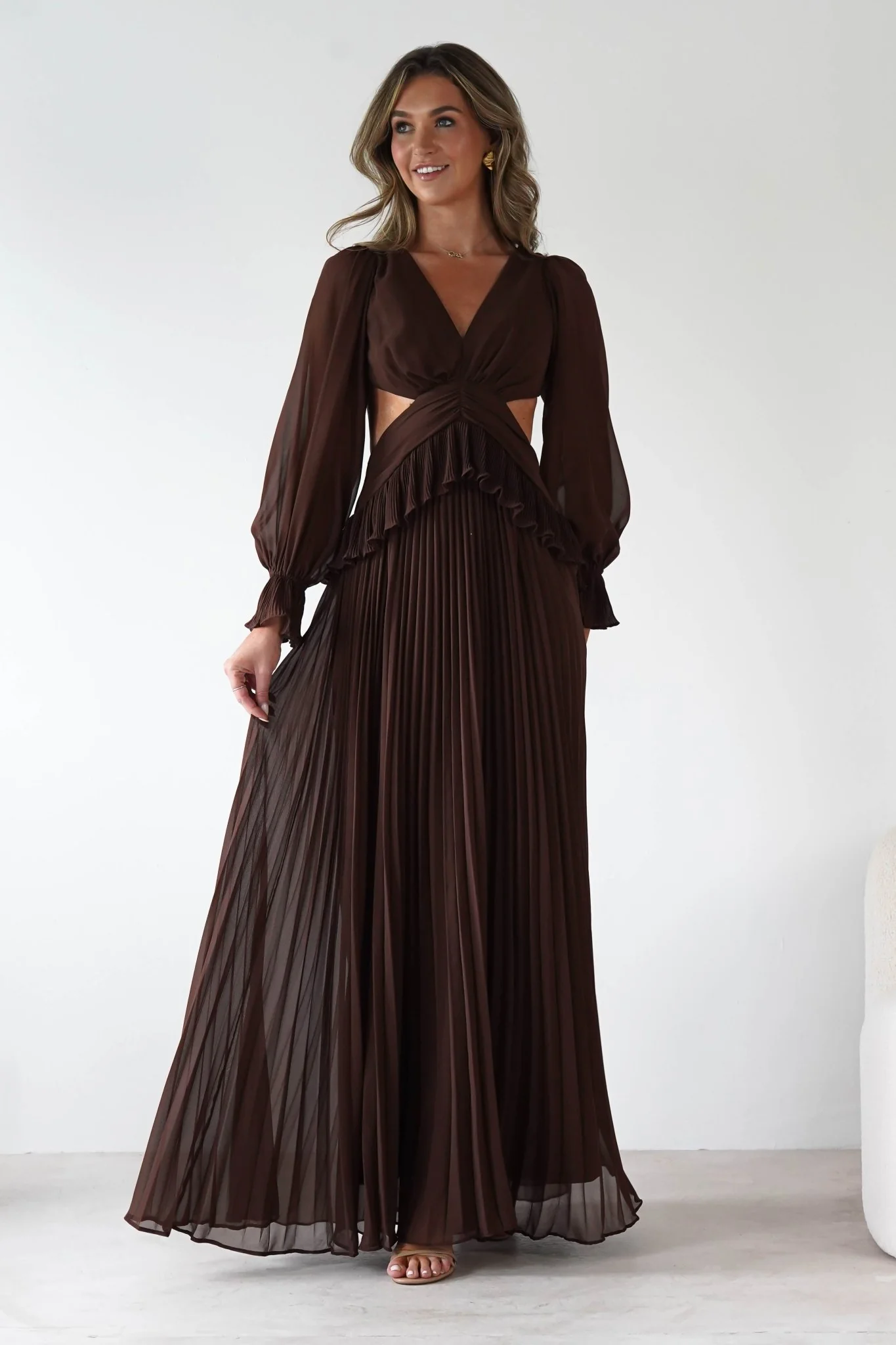 Middleton Pleated Maxi Dress | Brown - Image 4