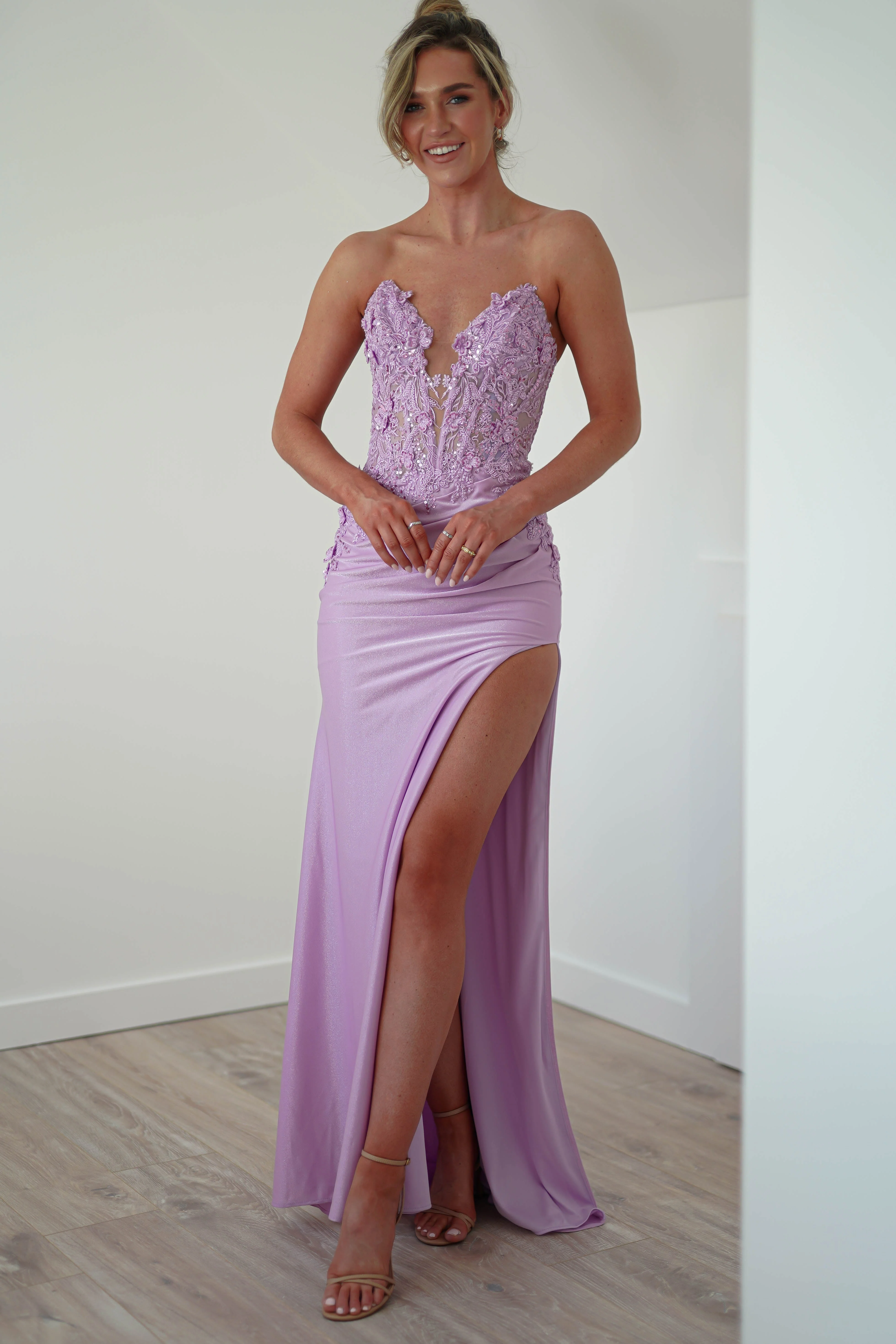 Perla Embellished Gown | Lilac - Image 2