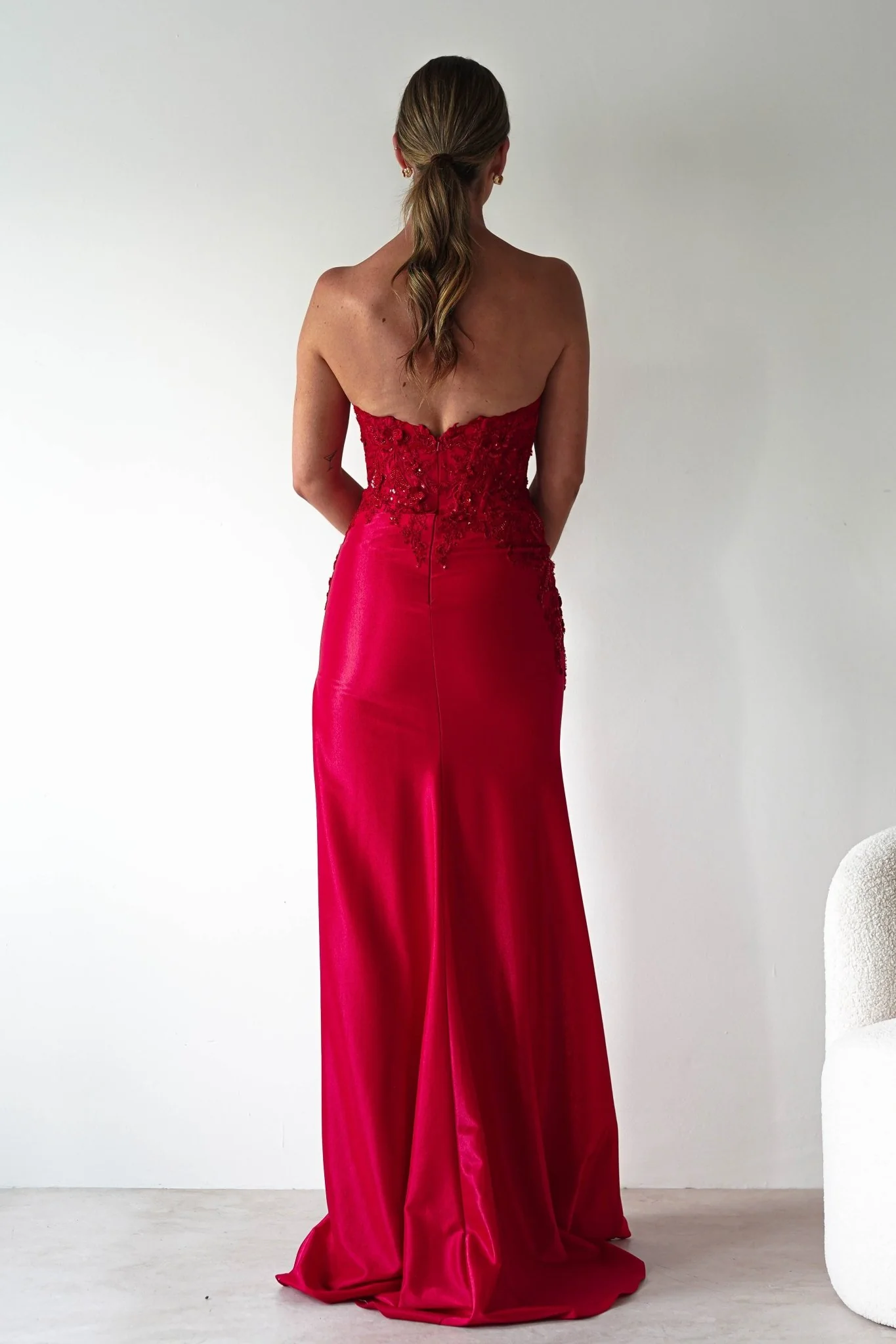 Perla Embellished Gown | Red - Image 4