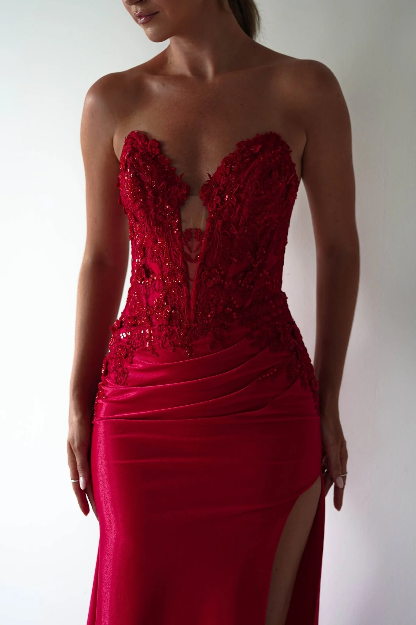 Perla Embellished Gown | Red - Image 8