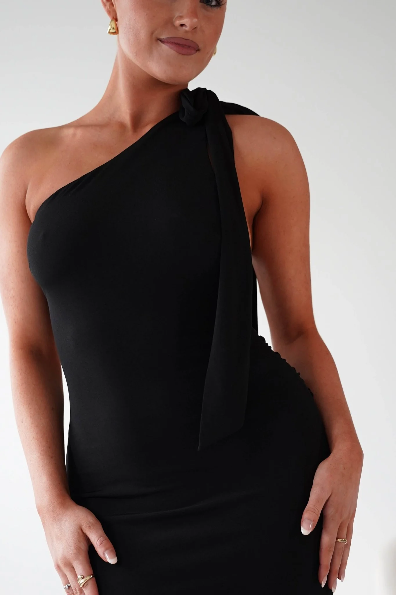 Seraphine Backless Tie Bodycon Maxi Gown | Black - Image 13