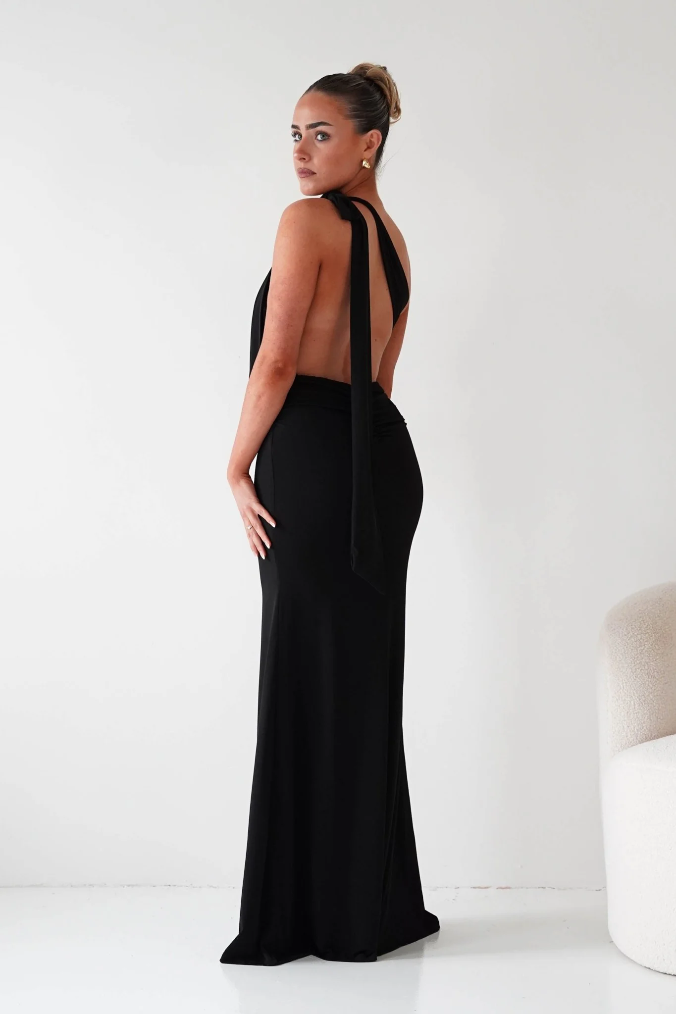 Seraphine Backless Tie Bodycon Maxi Gown | Black - Image 16