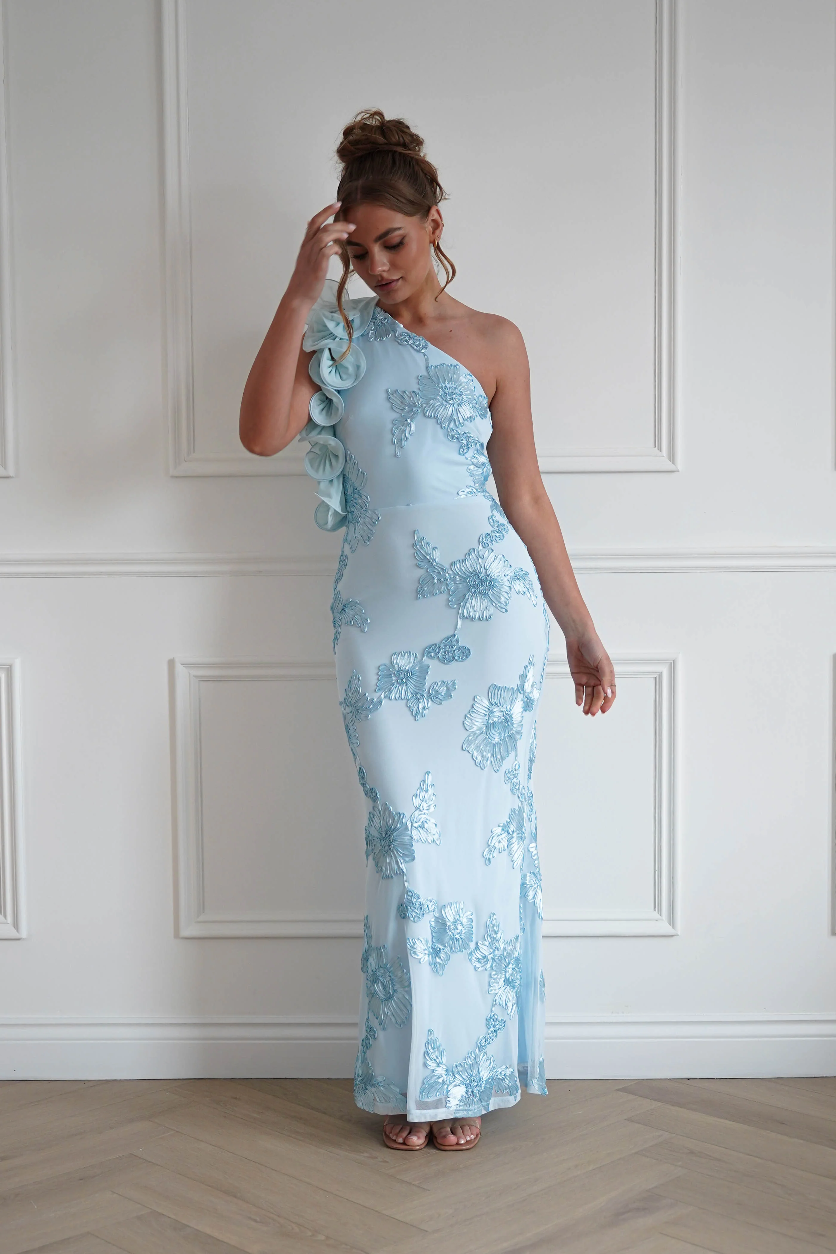 Siren Bodycon Maxi Dress | Light Blue Textured - Image 4