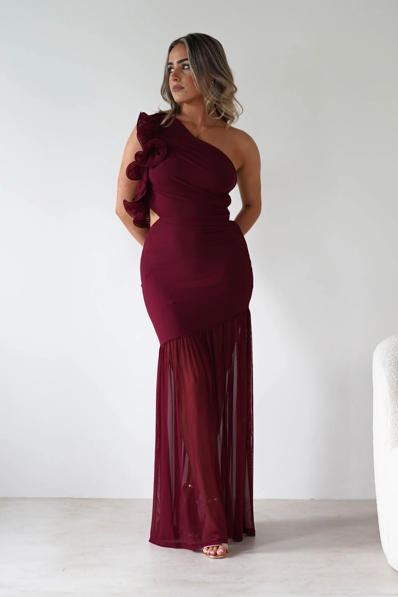 Stephanie Mesh Ruffle Maxi Dress | Wine - Image 9